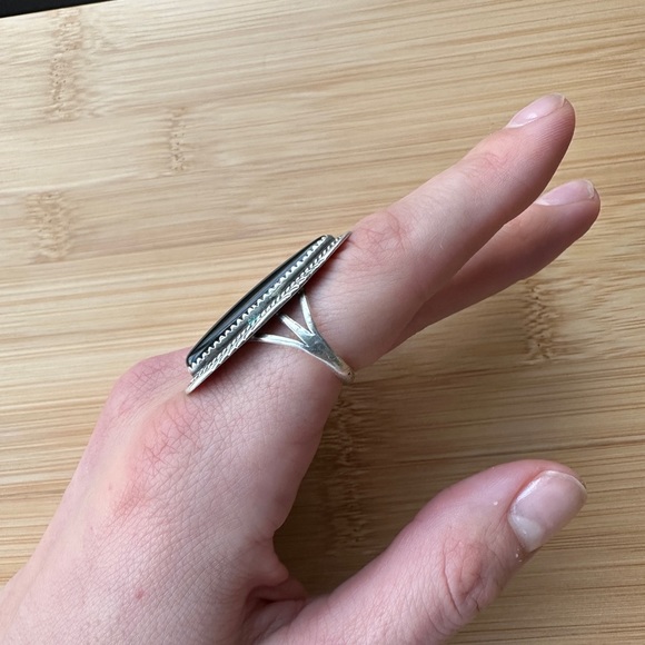 Black Stone Sterling Silver Ring - Picture 2 of 3